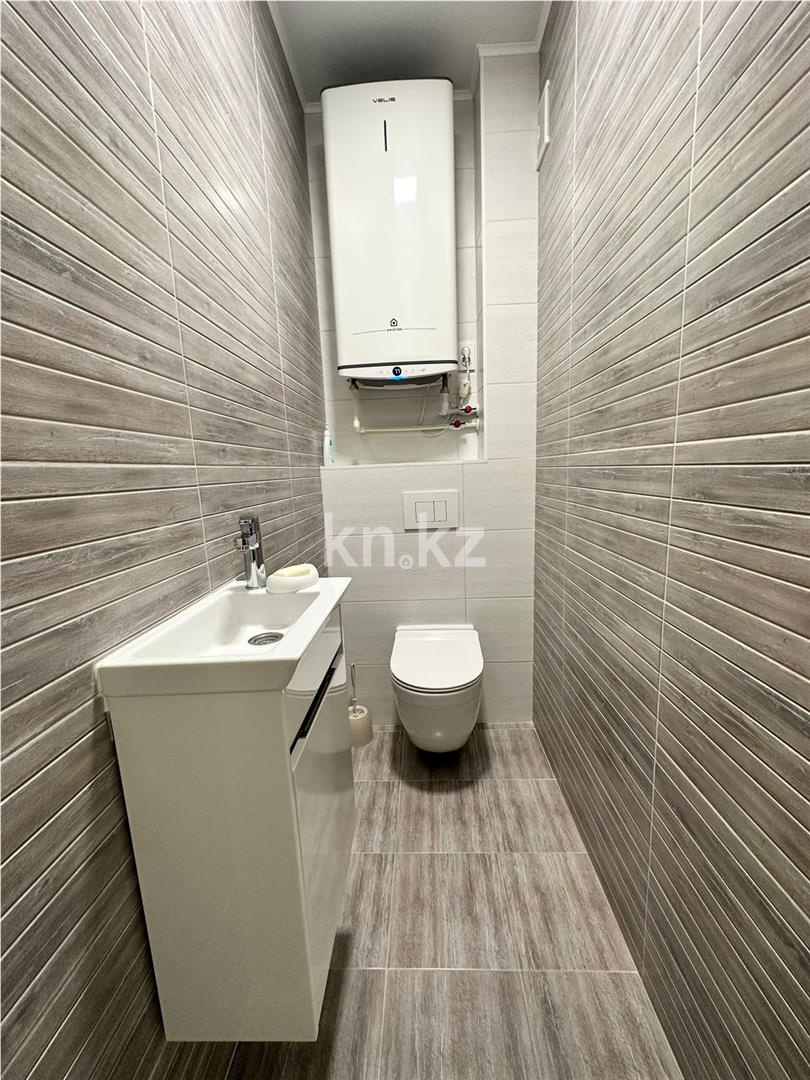 Продажа 3-комнатной квартиры, 88 м², мкр. Степной-2, дом  14/1 в Караганде - фото 13