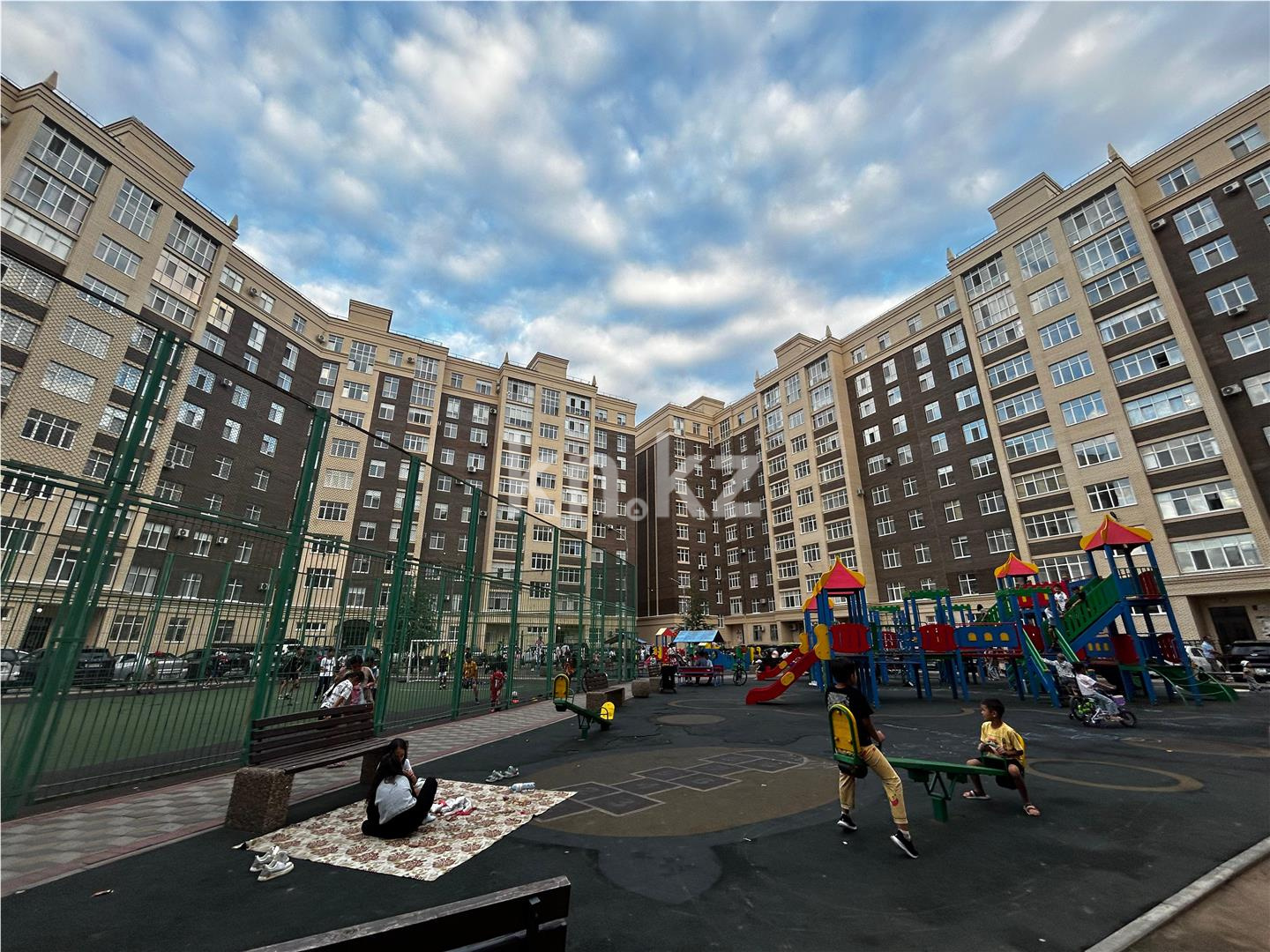 Продажа 4-комнатной квартиры, 119 м² в Караганде - фото 18