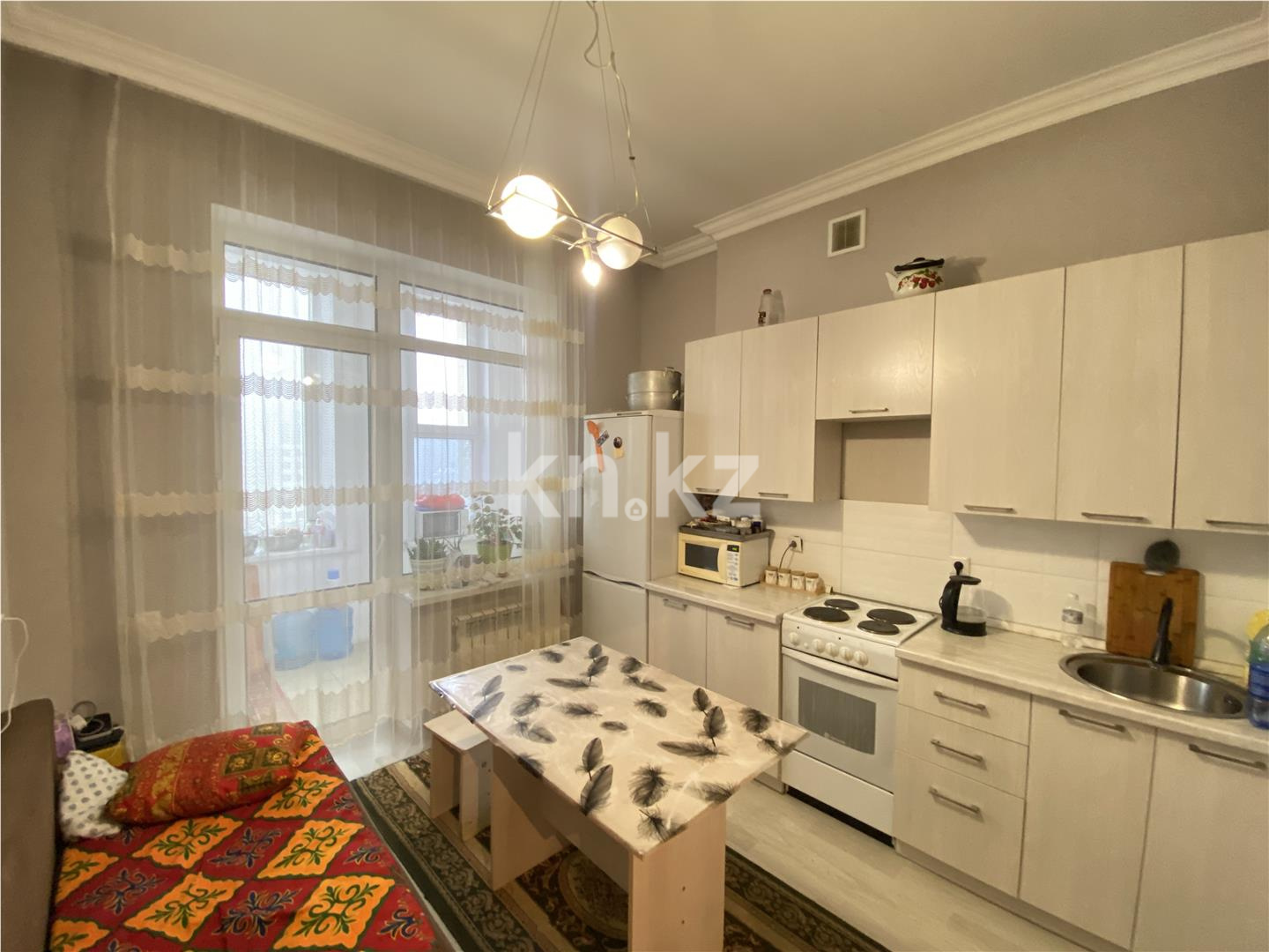 Продажа 1-комнатной квартиры, 41.3 м², ул. Туркестан в Астане - фото 3