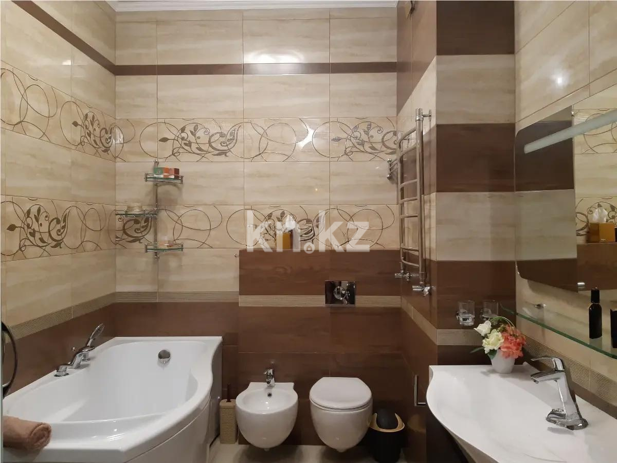 Продажа 2-комнатной квартиры, 76.5 м² в Алматы - фото 5