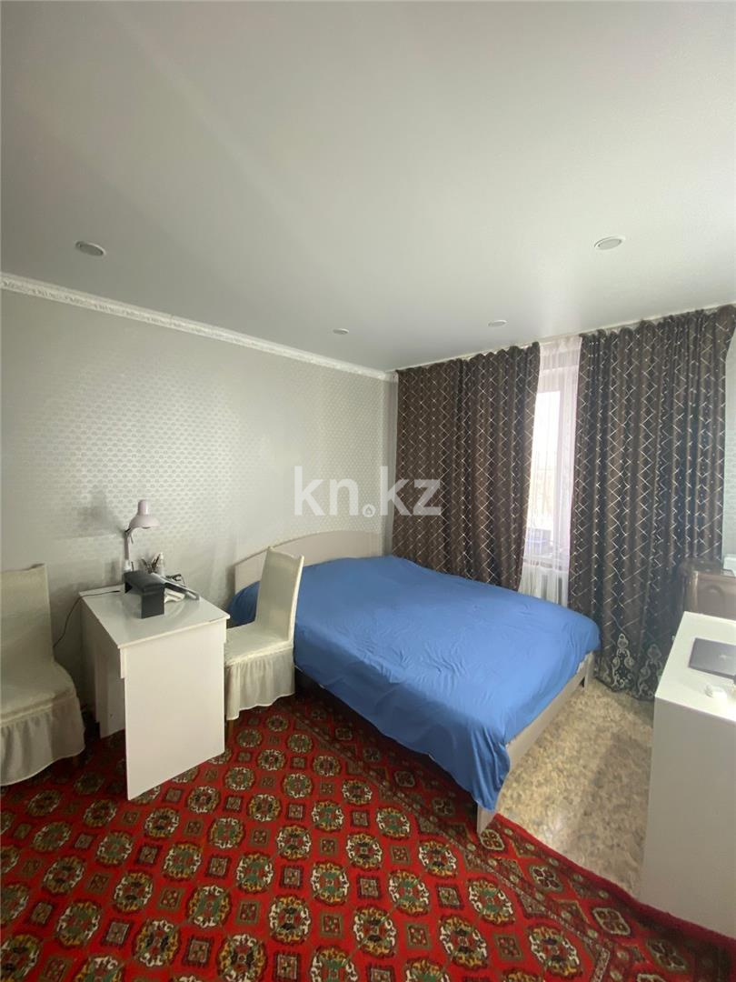 Продажа 4-комнатной квартиры, 110 м², мкр-н 8 в Темиртау - фото 5