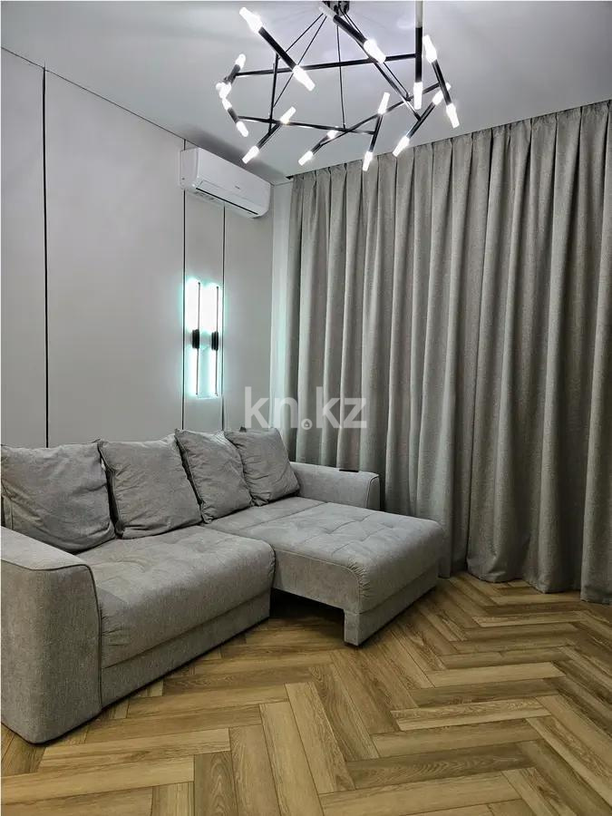 Продажа 4-комнатной квартиры, 104.7 м², ул. Розыбакиева, дом  156 в Алматы