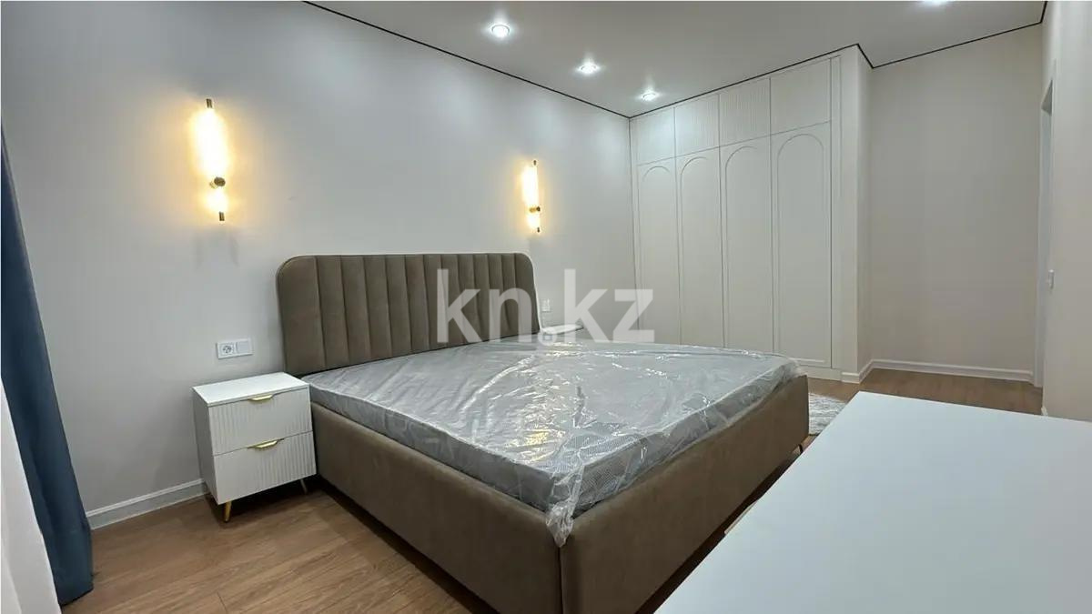 Продажа 2-комнатной квартиры, 42 м², пр. Райымбека, дом  210/7 в Алматы - фото 2