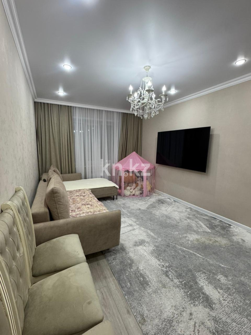 Продажа 2-комнатной квартиры, 60 м², ул. Муканова, дом  82 в Караганде