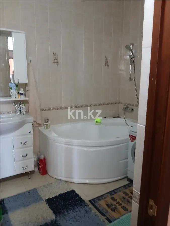 Продажа 2-комнатной квартиры, 85 м², ул. Калдаякова, дом  11 в Астане - фото 4