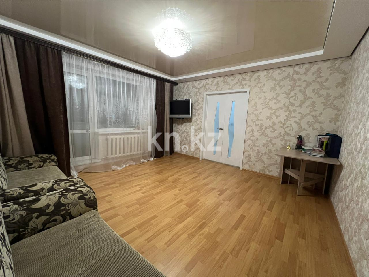 Продажа 3-комнатной квартиры, 68 м², мкр-н Голубые Пруды в Караганде - фото 2