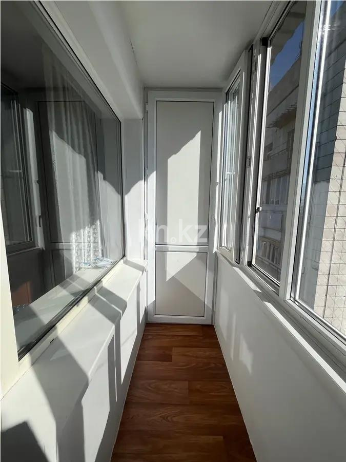 Продажа 2-комнатной квартиры, 51 м², пр. Строителей, дом  31 в Караганде - фото 5