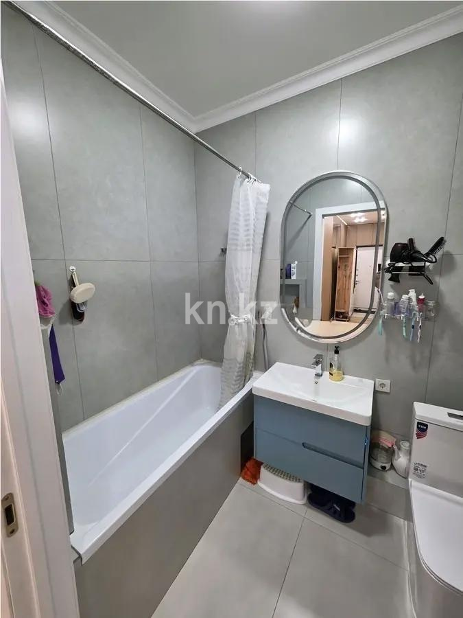Продажа 4-комнатной квартиры, 93.3 м² в Алматы - фото 5