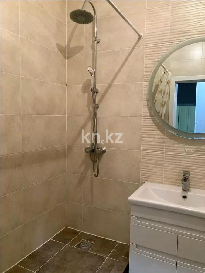 Продажа 2-комнатной квартиры, 65 м² в Астане - фото 4