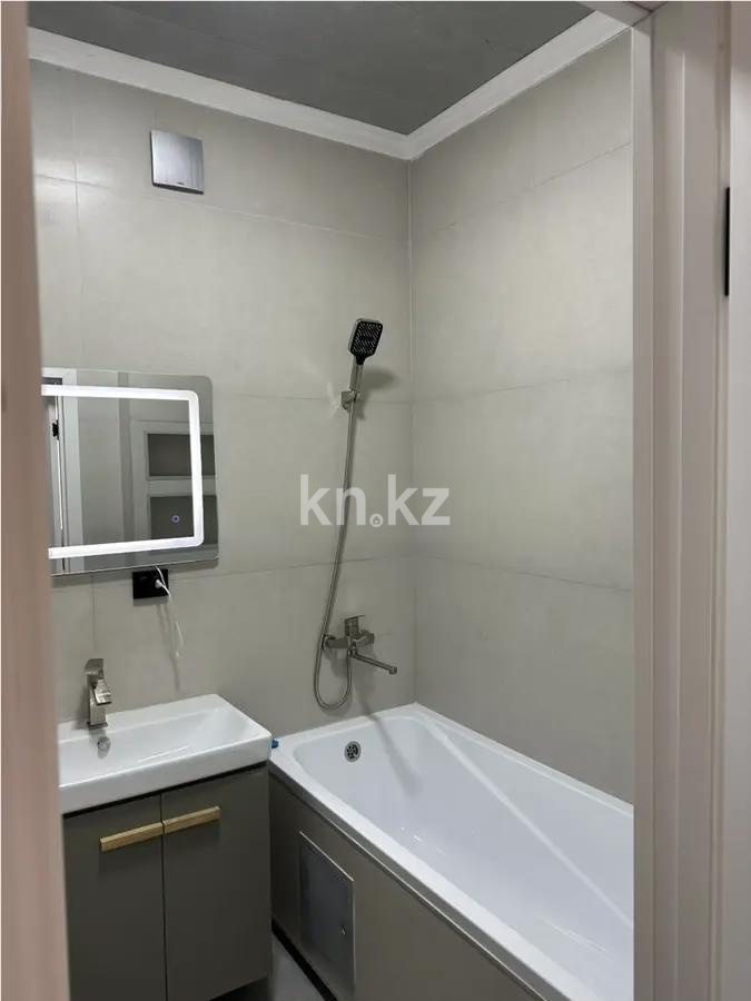 Продажа 1-комнатной квартиры, 36.8 м², ул. Байтурсынова, дом  18 в Астане - фото 4