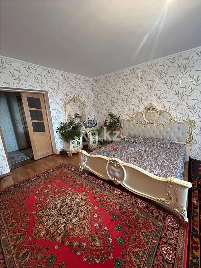 Продажа 3-комнатной квартиры, 106 м², мкр-н Аксай-5, дом  2 в Алматы - фото 2