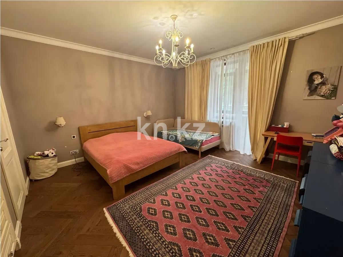 Продажа 4-комнатной квартиры, 200 м², ул. Рахмадиева, дом  12 в Алматы - фото 4