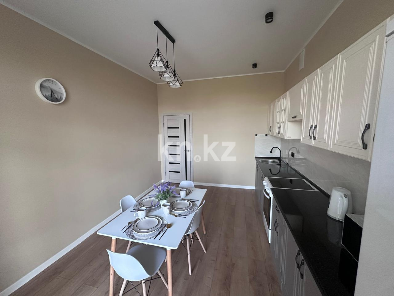 Продажа 2-комнатной квартиры, 72 м², ул. Муканова, дом  41/25 в Караганде - фото 6