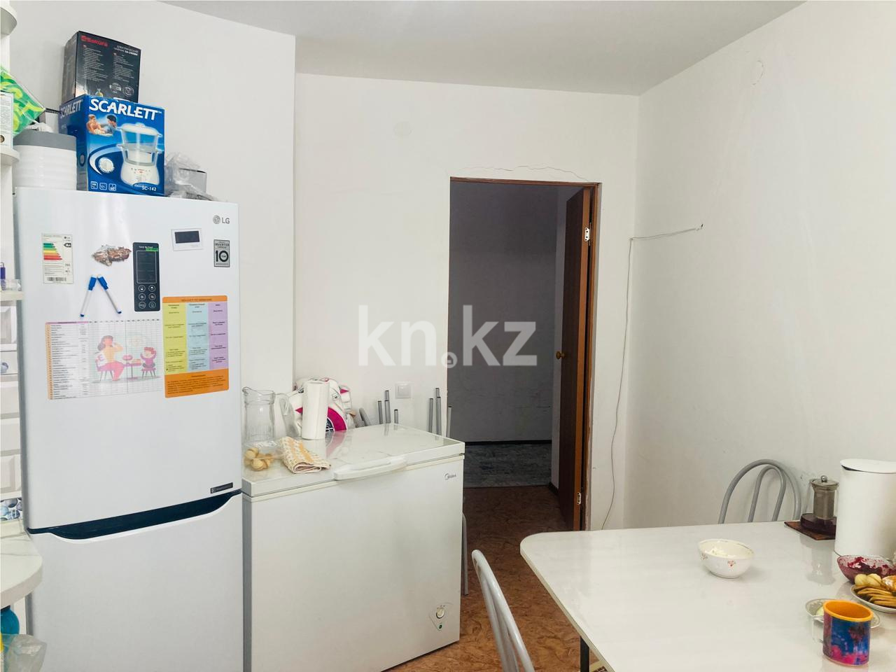 Продажа 3-комнатной квартиры, 83 м², ул. Ашимова в Караганде - фото 9