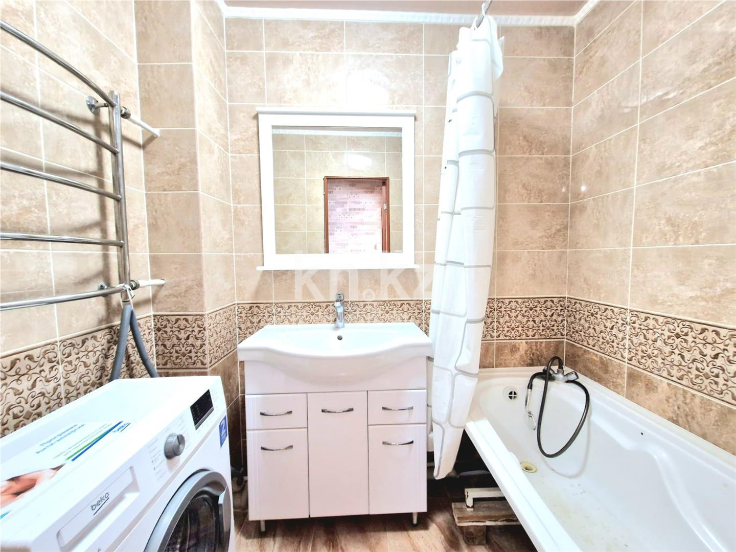 Продажа 2-комнатной квартиры, 44 м², мкр-н 18 в Караганде - фото 10