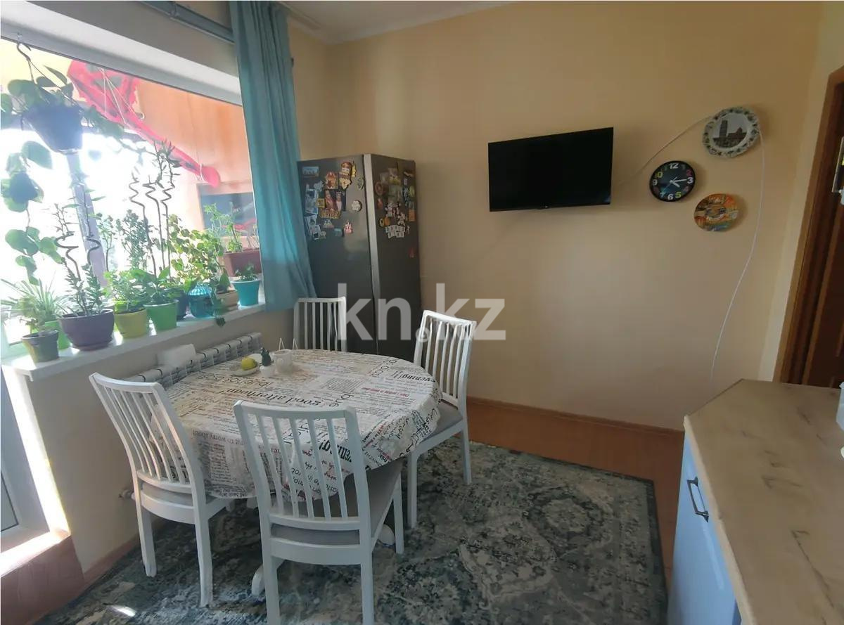 Продажа 4-комнатной квартиры, 100 м², пр. Туран, дом  11 в Астане - фото 8