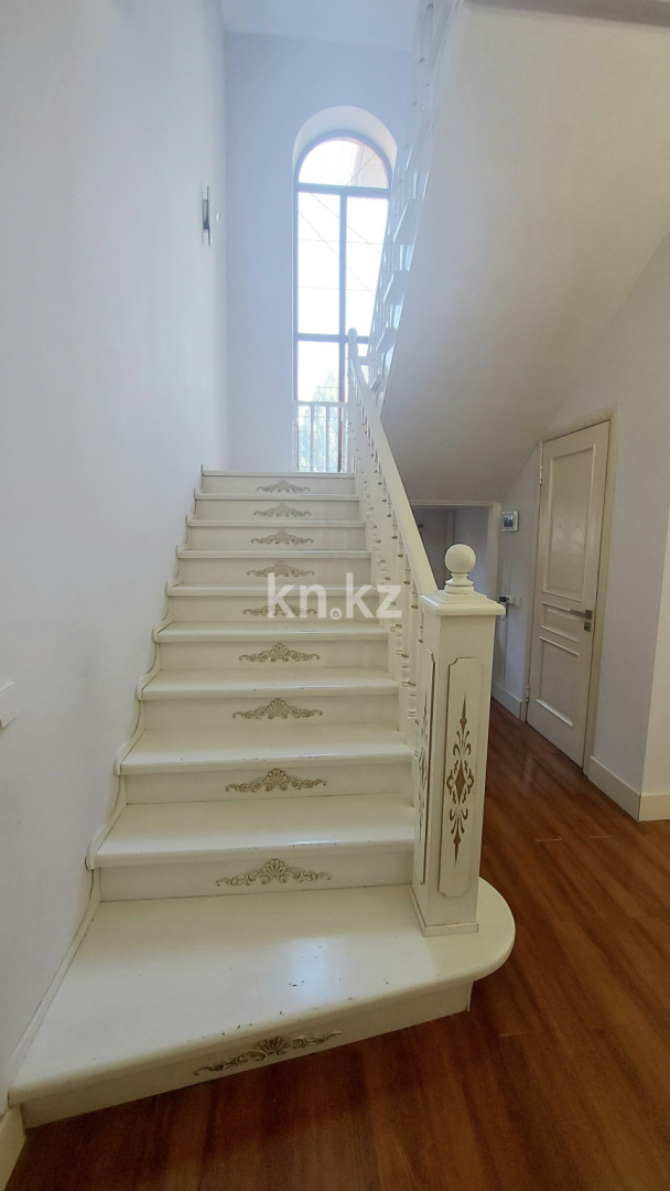 Продажа 5-комнатного дома, 300 м² в Алматы - фото 8