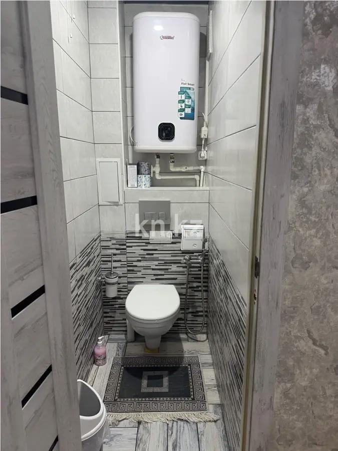 Продажа 3-комнатной квартиры, 61 м², мкр. Восток-3, дом  9 в Караганде - фото 5