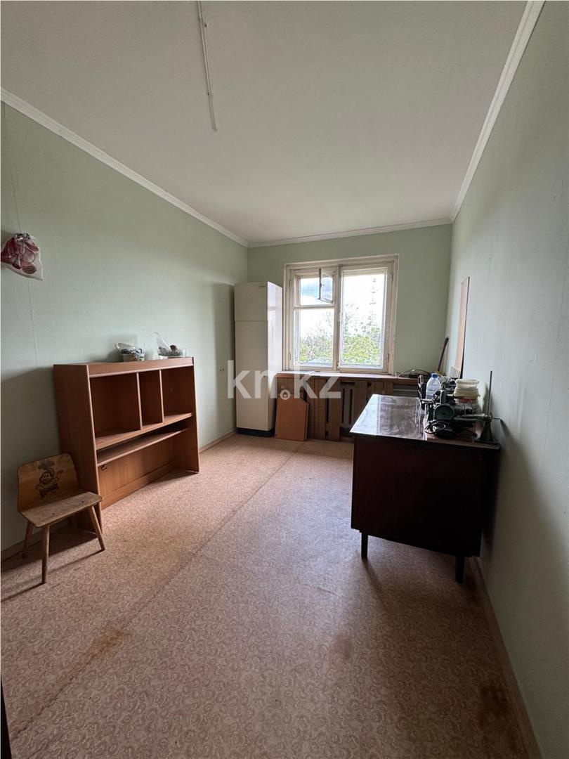 Продажа 4-комнатной квартиры, 61 м², пр. Н. Абдирова в Караганде - фото 8