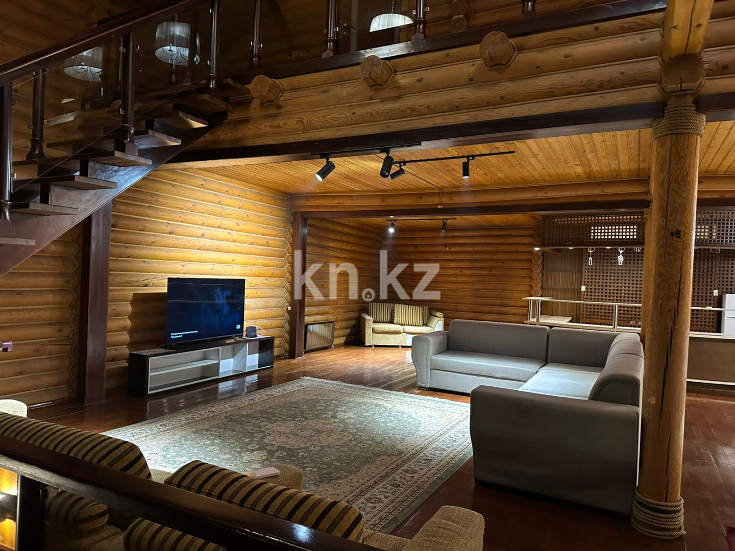 Аренда 4-комнатного дома, 400 м² в Алматы - фото 10