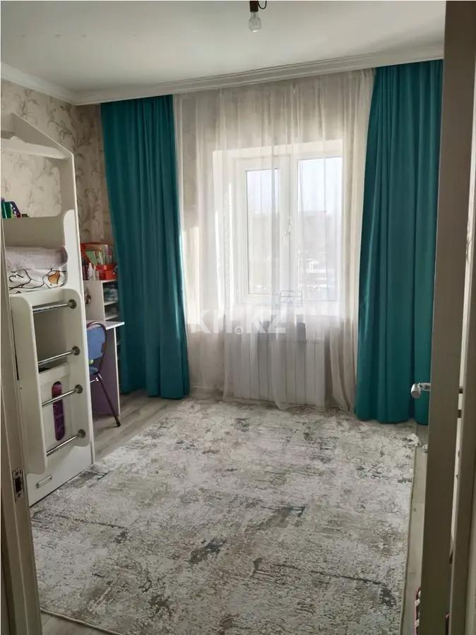 Продажа 2-комнатной квартиры, 47 м², ул. Газеты Егемен Казахстан, дом  13 в Астане