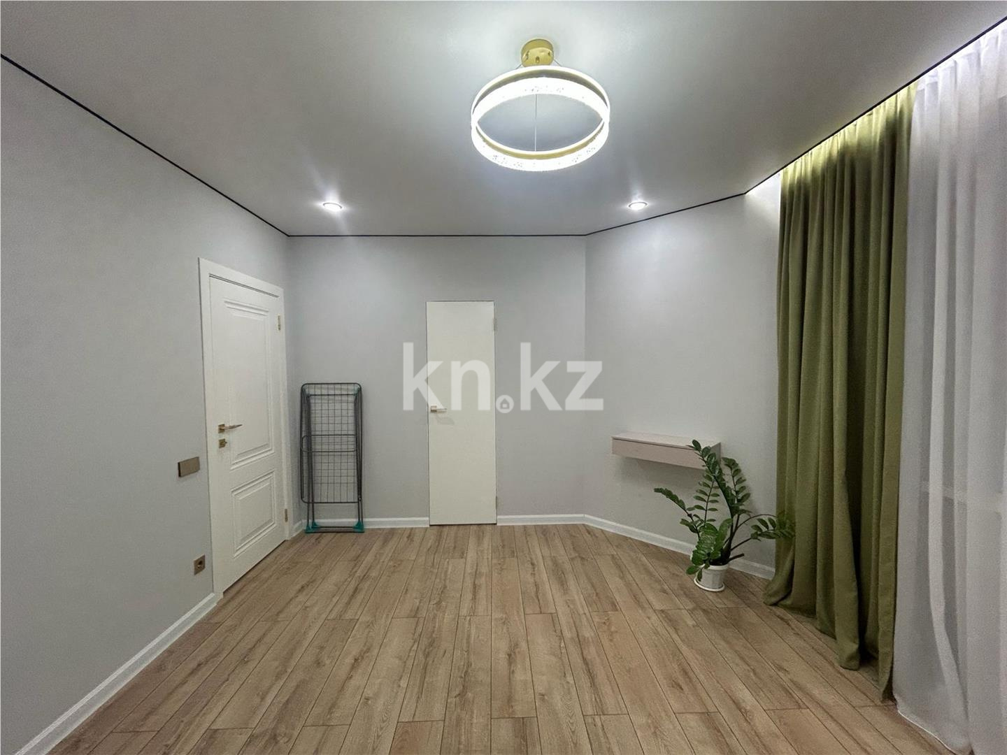 Продажа 3-комнатной квартиры, 84.5 м², ул. Бухар жырау, дом  32 в Астане - фото 6