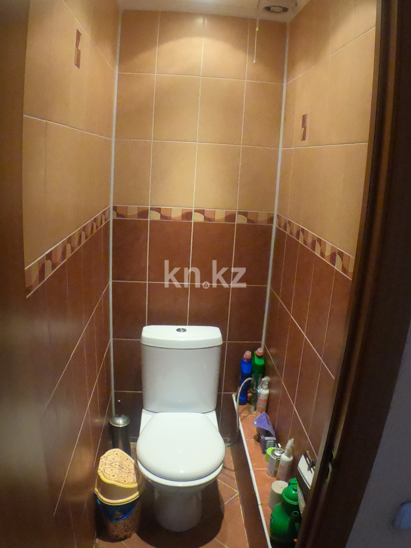 Продажа 3-комнатной квартиры, 75.6 м², ул. Маметовой, дом  121 в Караганде - фото 12