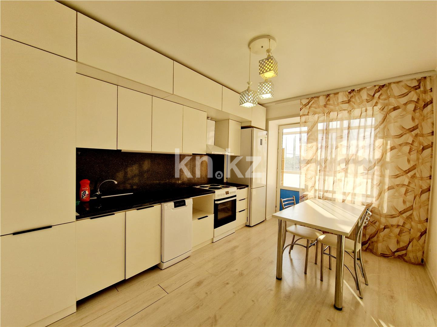 Продажа 3-комнатной квартиры, 86 м² в Караганде - фото 14