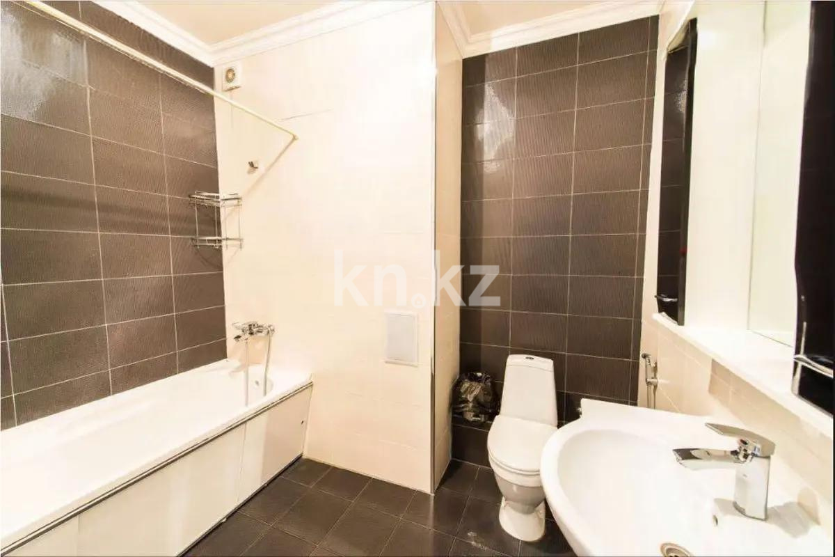 Продажа 2-комнатной квартиры, 108 м², ул. Достык, дом  5/1 в Астане - фото 4