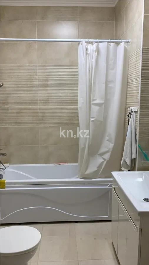 Продажа 4-комнатной квартиры, 125 м² в Астане - фото 4