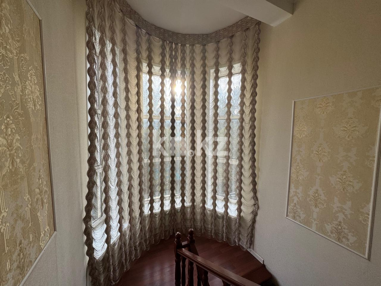 Аренда 8-комнатного дома, 400 м², ул. Кыз-Жибек в Астане - фото 12