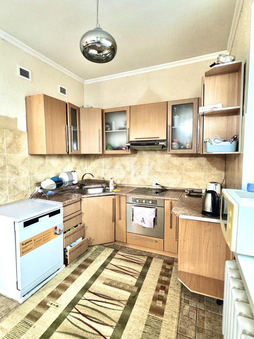 Продажа 2-комнатной квартиры, 70 м², ул. Габдуллина, дом  11 - ул. Иманова в Астане - фото 2