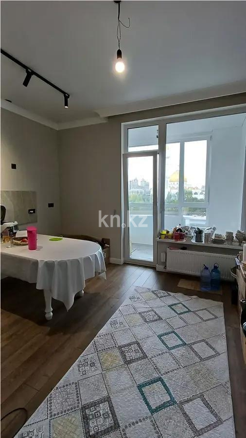 Продажа 4-комнатной квартиры, 122.3 м² в Астане - фото 4