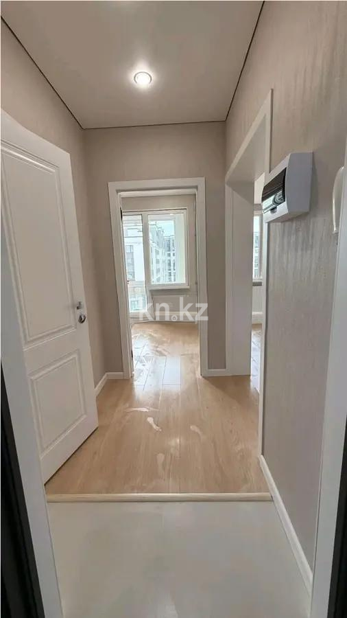 Продажа 1-комнатной квартиры, 35 м², ул. Е-652, дом  20 в Астане - фото 3