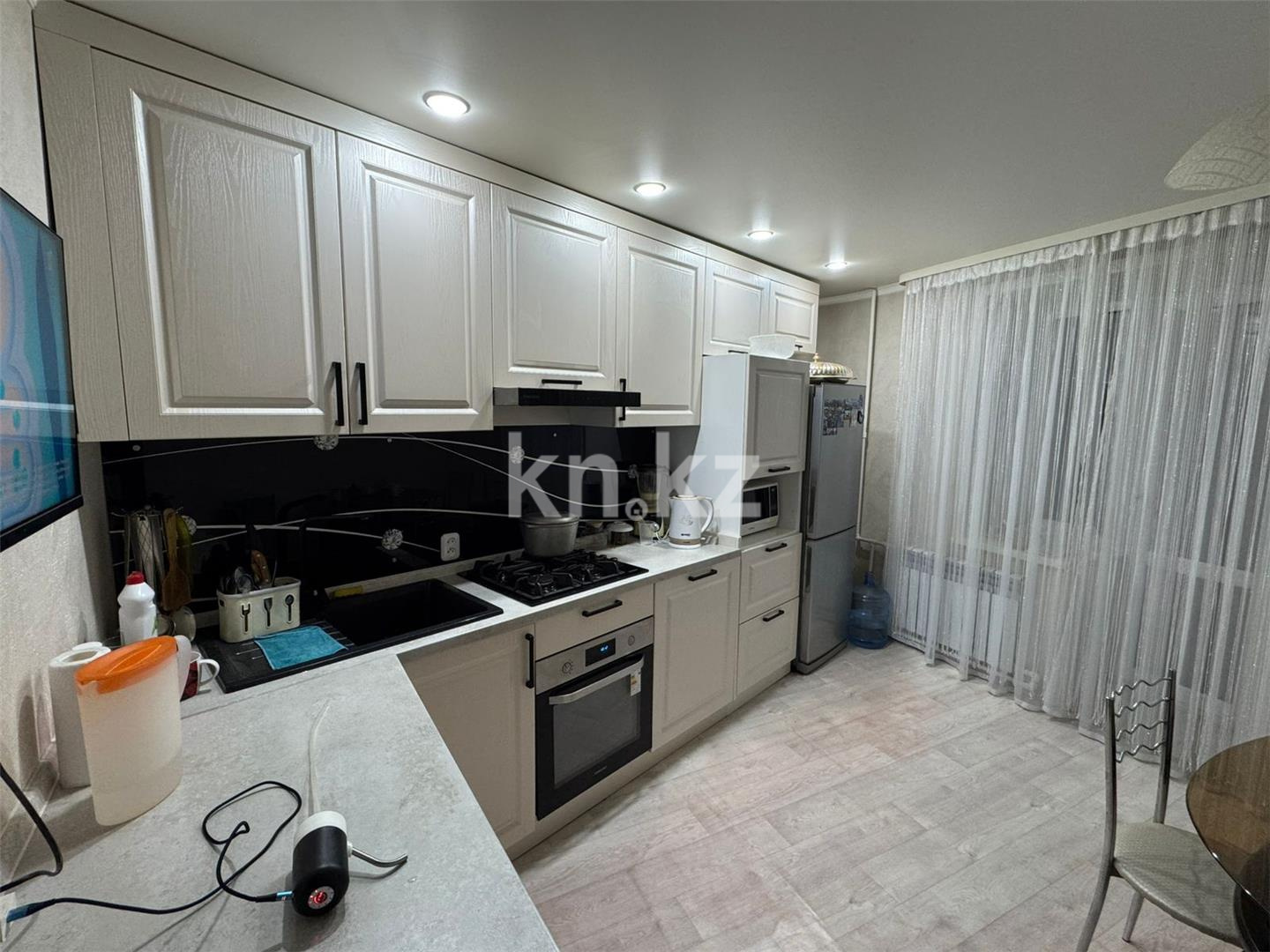 Продажа 3-комнатной квартиры, 89 м², мкр-н 11а, дом  26 в Караганде - фото 7