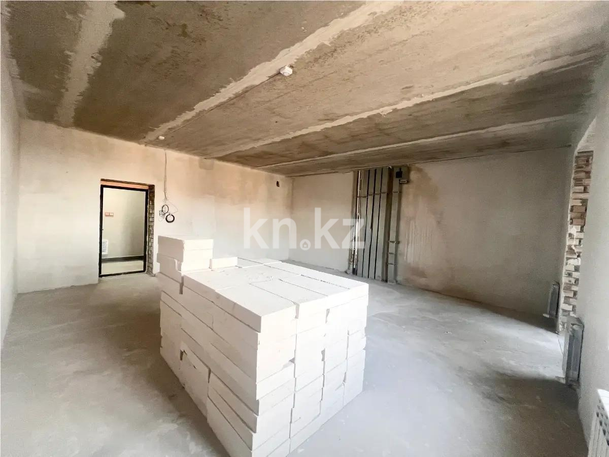 Продажа 1-комнатной квартиры, 46 м², мкр-н Степной-2, дом  участок 2/6 в Караганде - фото 2