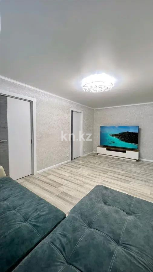 Продажа 3-комнатной квартиры, 61 м², пр. Сейфуллина, дом  3 в Караганде