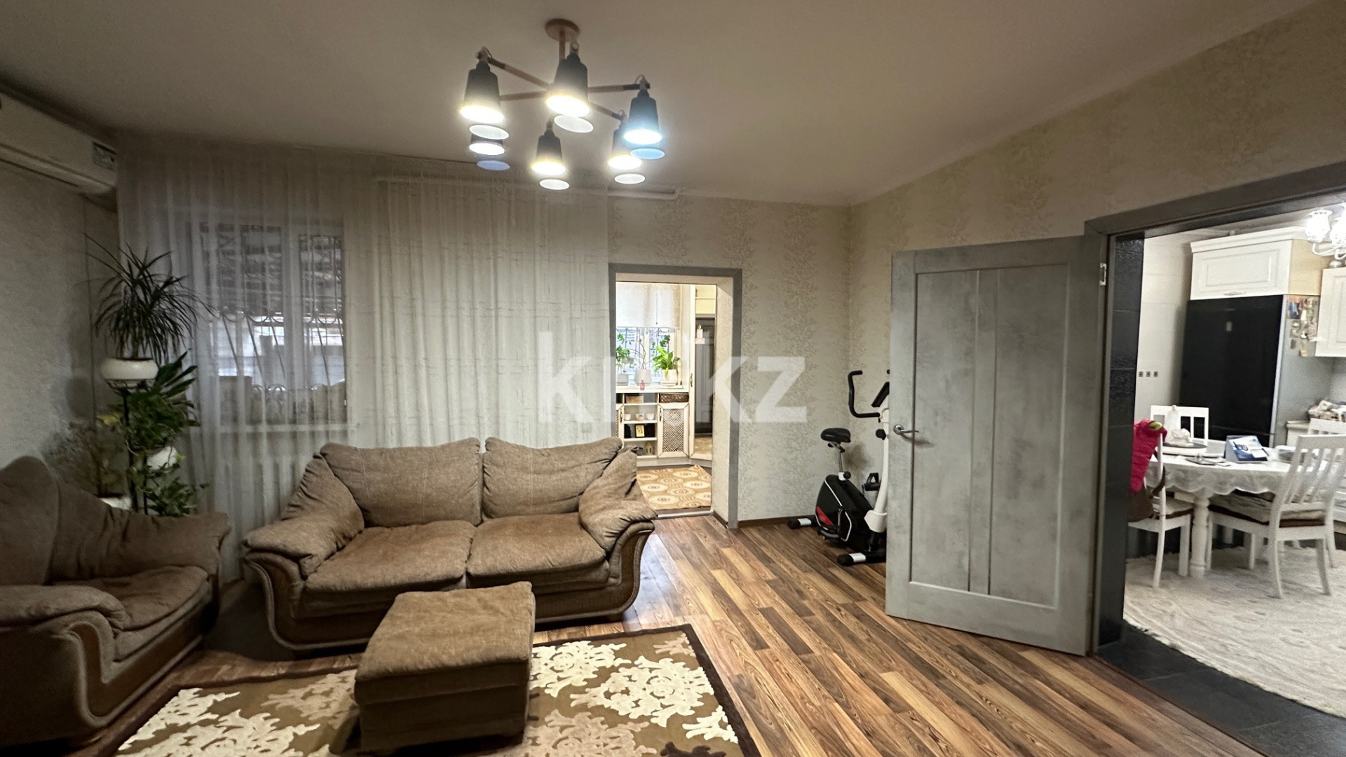 Продажа 4-комнатного дома, 140 м², ул. Сыгай в Алматы - фото 28