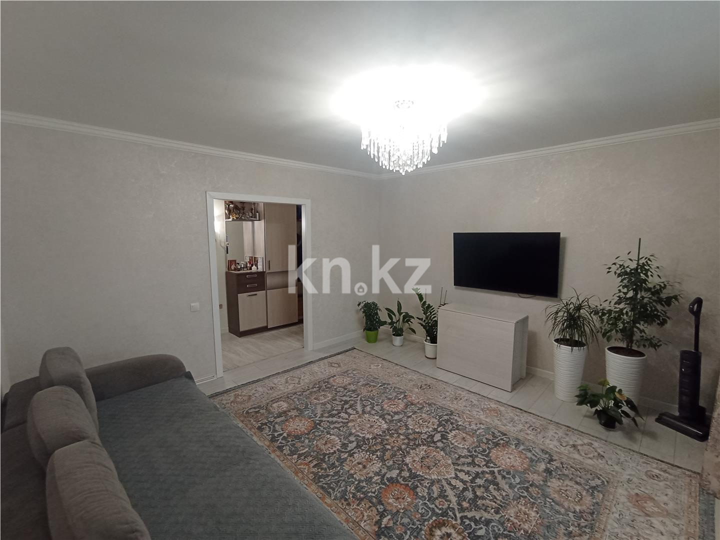 Продажа 3-комнатной квартиры, 65 м², ул. Гапеева в Караганде - фото 2