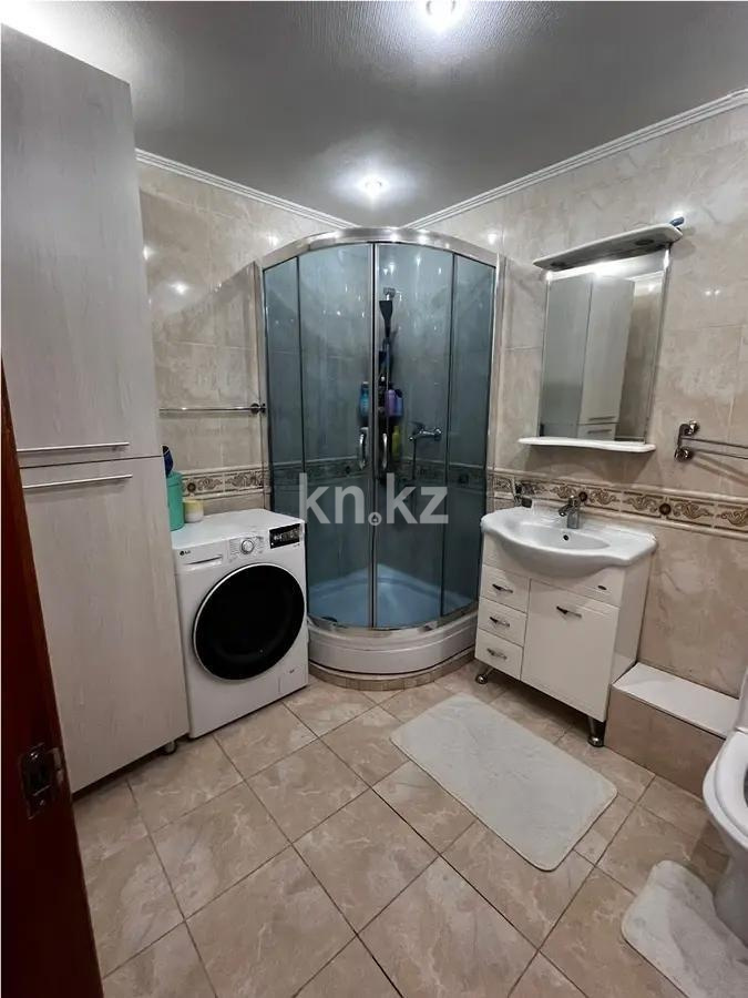 Продажа 3-комнатной квартиры, 74 м², ул. Ермекова, дом  77/3 в Караганде - фото 5