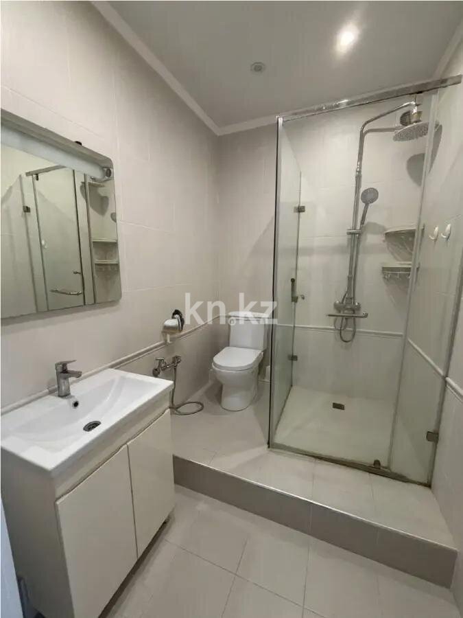 Продажа 4-комнатной квартиры, 92.5 м² в Астане - фото 6