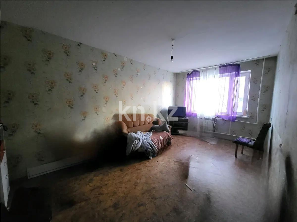 Продажа 1-комнатной квартиры, 40 м², 117 квартал, дом  5 в Темиртау