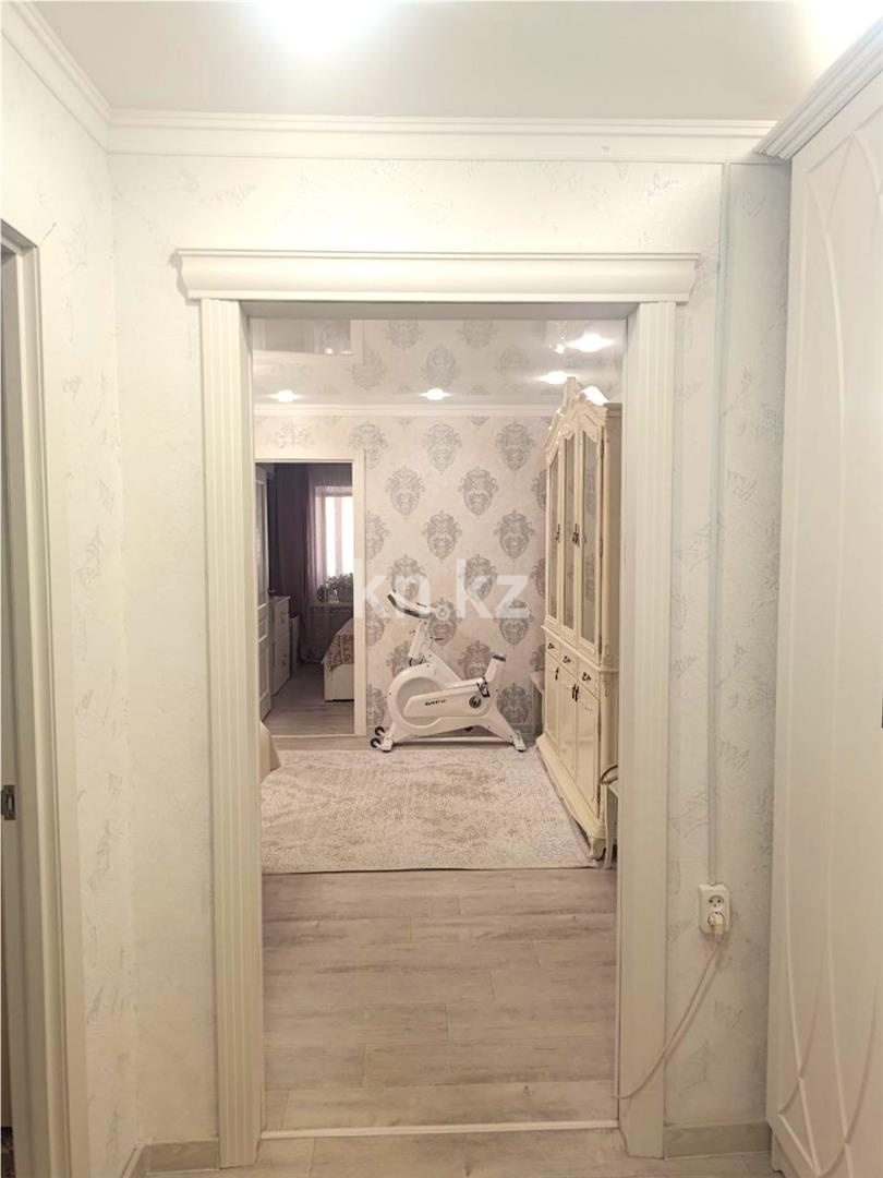 Продажа 4-комнатной квартиры, 62 м², мкр-н 21, дом  23 в Караганде - фото 11