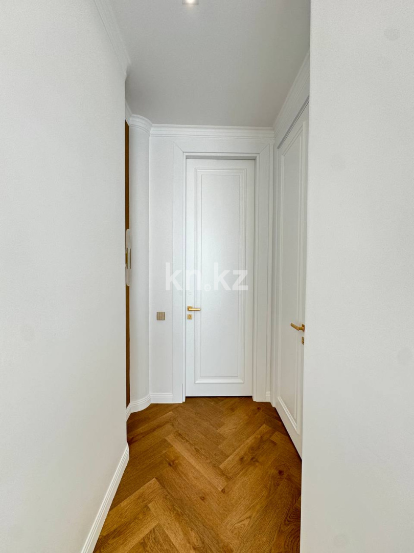 Продажа 4-комнатной квартиры, 96 м² в Астане - фото 17