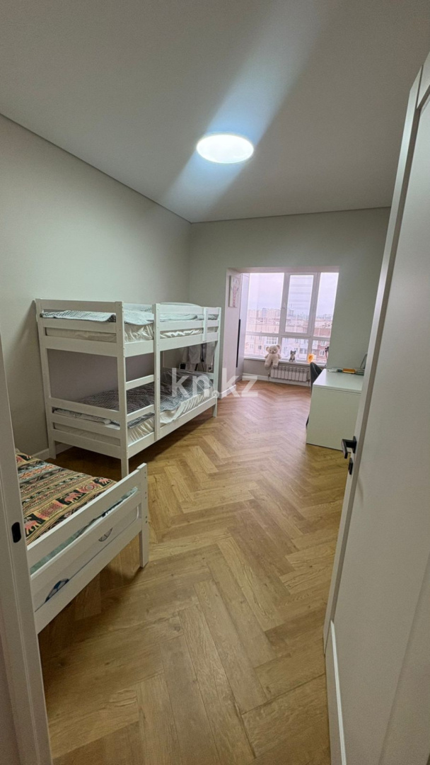 Продажа 2-комнатной квартиры, 71 м², ул. Муканова, дом  53/8 в Караганде - фото 6