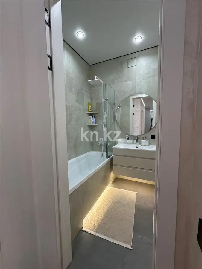 Продажа 4-комнатной квартиры, 120 м², ул. Букетова, дом  3/4 в Караганде - фото 6