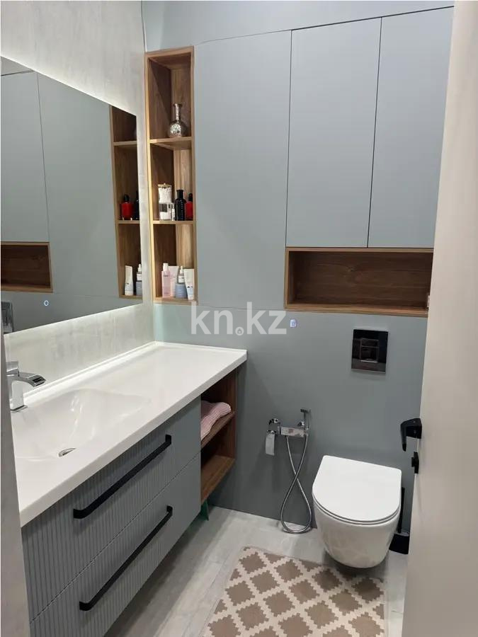 Продажа 5-комнатной квартиры, 132 м², ул. Бокейхана, дом  16 в Астане - фото 5