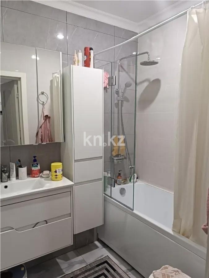 Продажа 2-комнатной квартиры, 95.5 м² в Алматы - фото 3