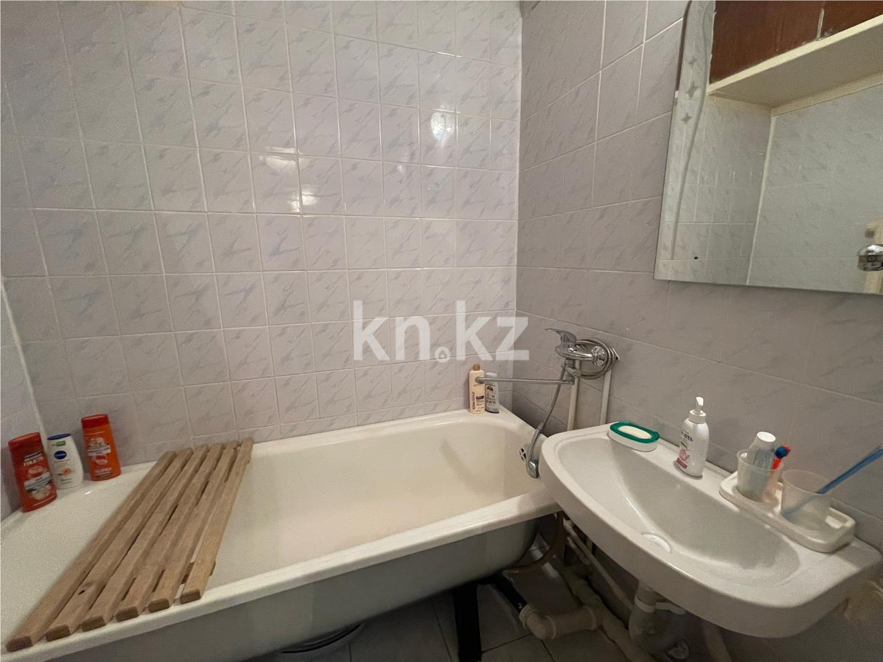 Продажа 3-комнатной квартиры, 64 м², ул. Таттимбета в Караганде - фото 10