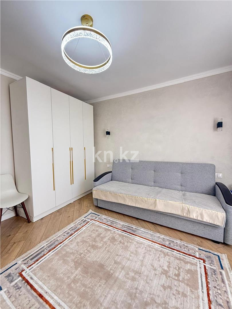 Продажа 3-комнатной квартиры, 70 м², ул. Ашимова, дом  22 в Караганде - фото 4